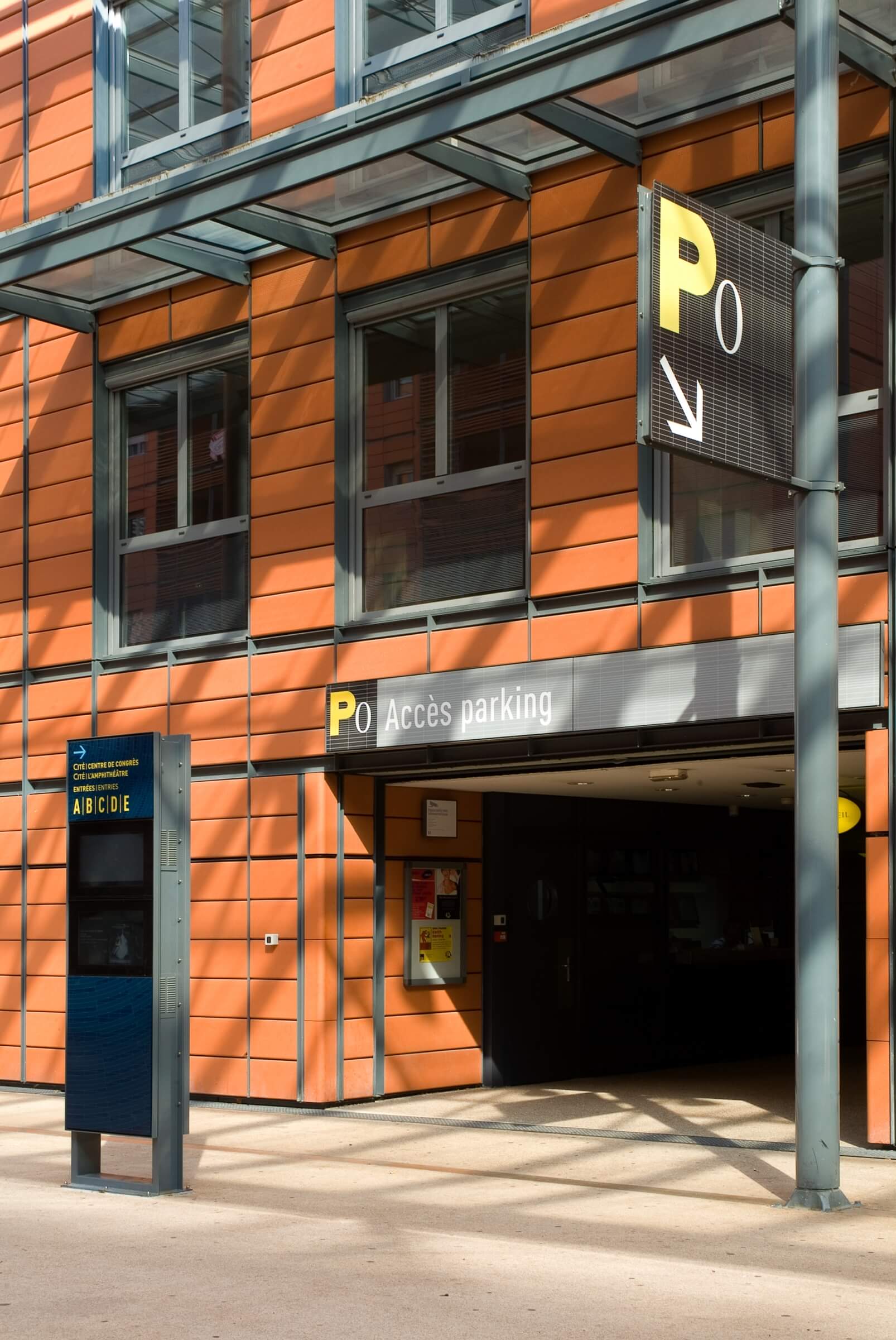 cite_internationale_de_lyon_1929_akatre